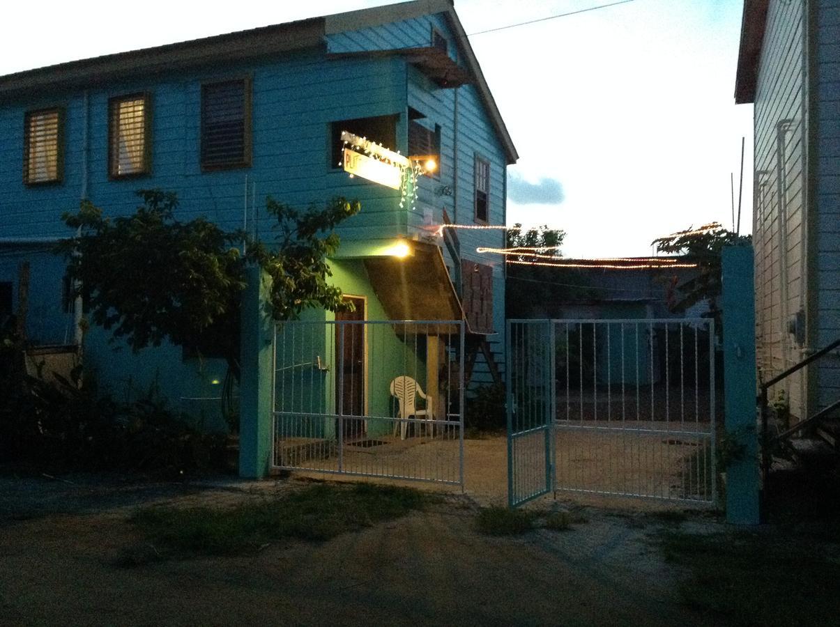 Placencia Hostel Exterior foto