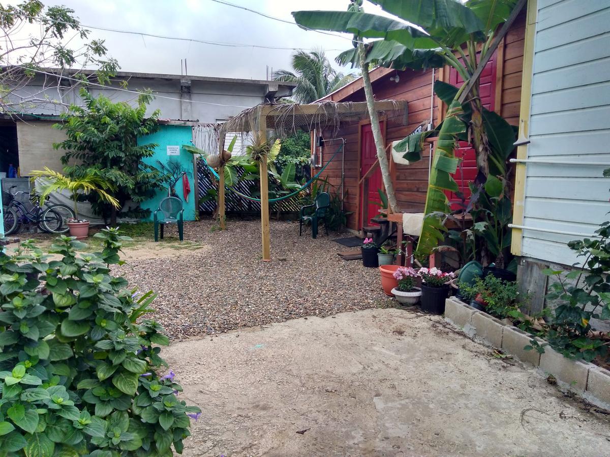 Placencia Hostel Exterior foto